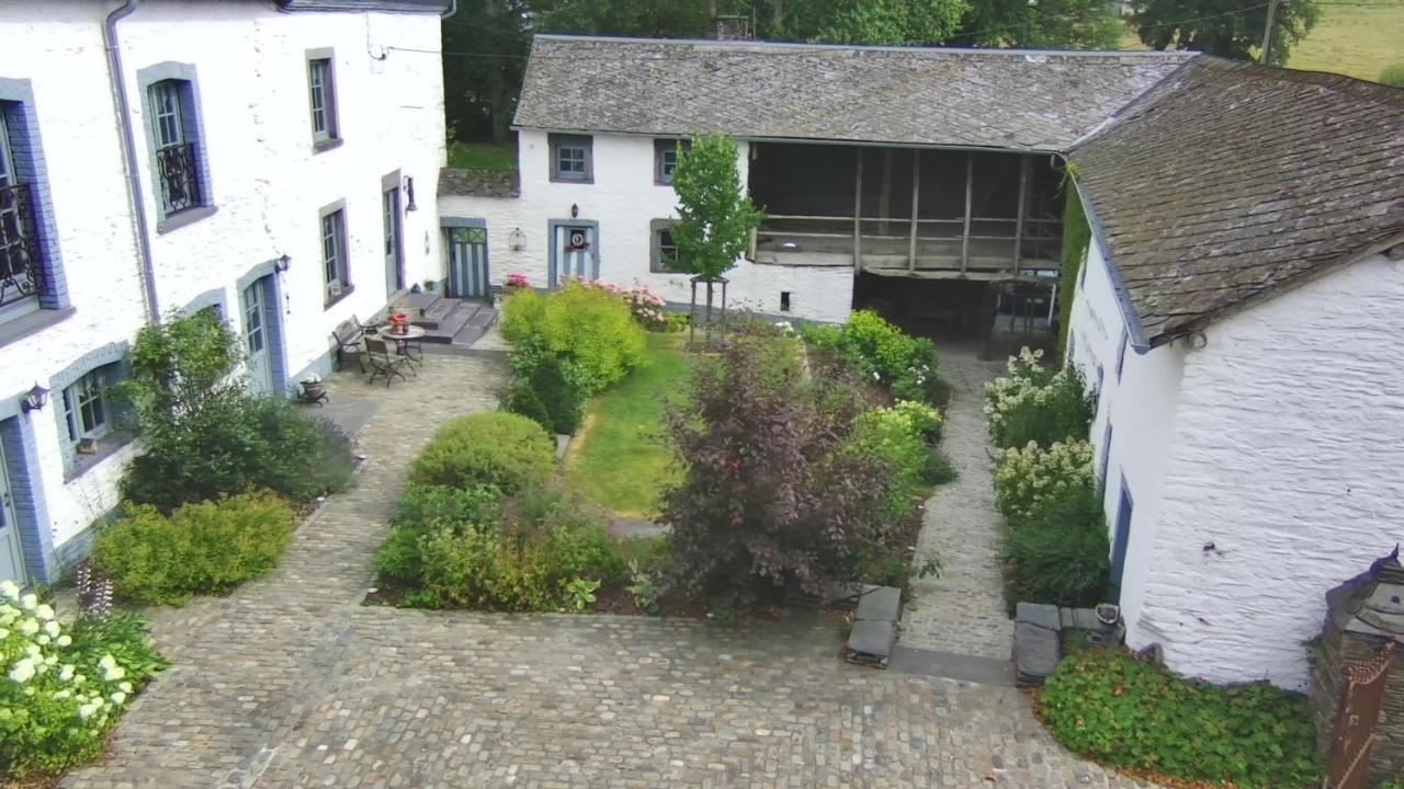 La Ferme De La Chapelle - Gite Et Chambres D'Hotes Cherain Exterior foto
