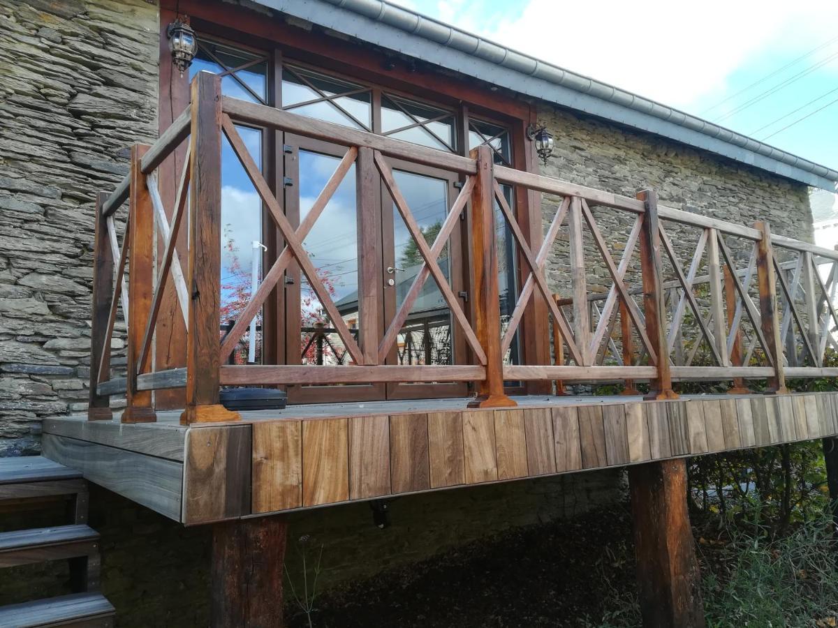 La Ferme De La Chapelle - Gite Et Chambres D'Hotes Cherain Exterior foto